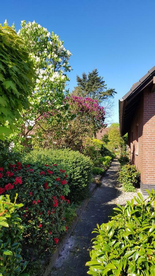 Ferienwohnung Utkiek Aurich Esterno foto