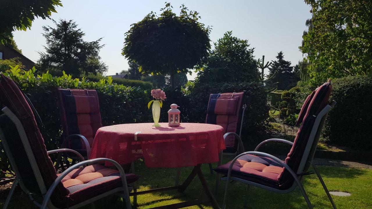 Ferienwohnung Utkiek Aurich Esterno foto